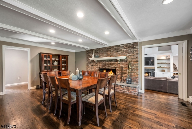 Shadow Lake - Residential