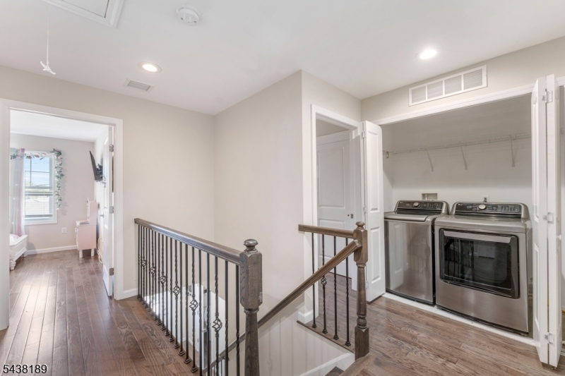 Valerie Villas - Residential