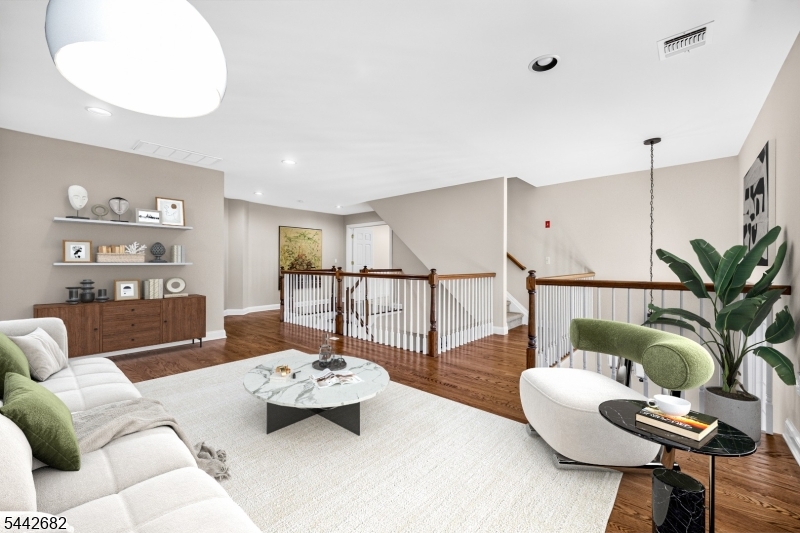 Roseland Green - Residential
