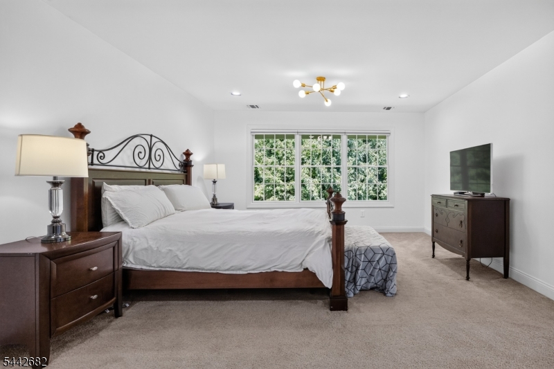 Roseland Green - Residential