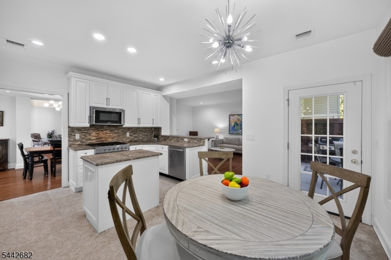 Roseland Green - Residential