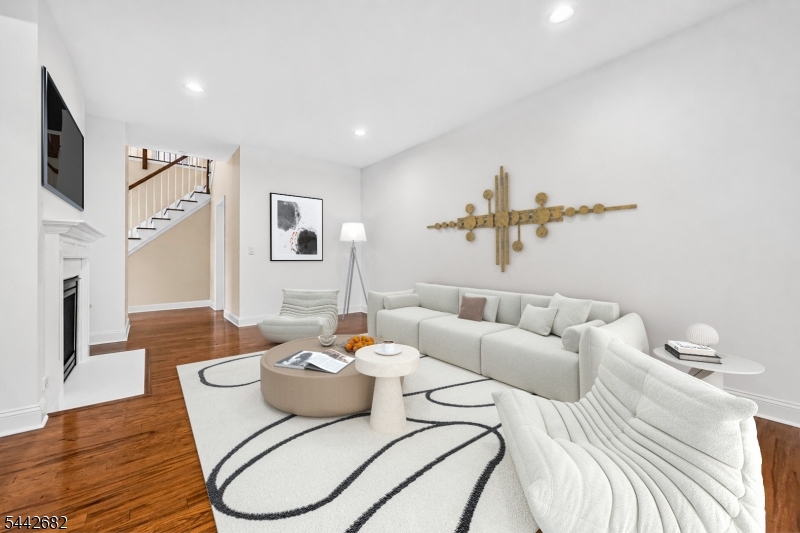 Roseland Green - Residential