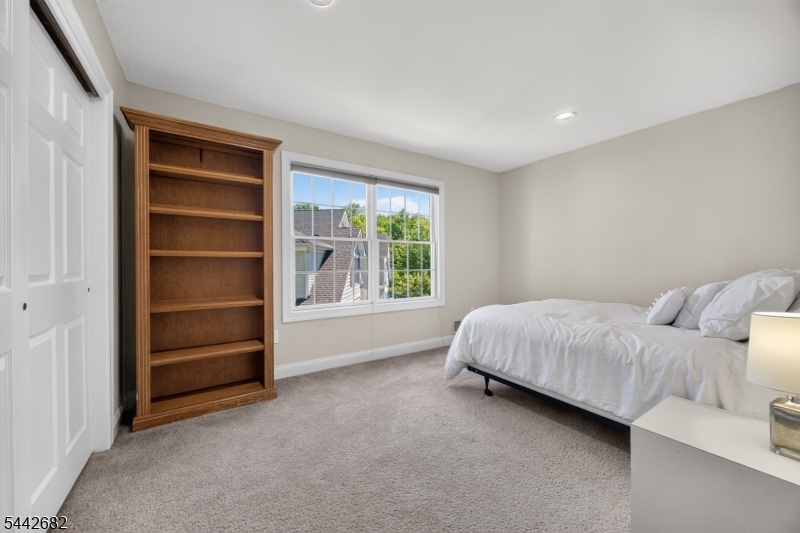 Roseland Green - Residential
