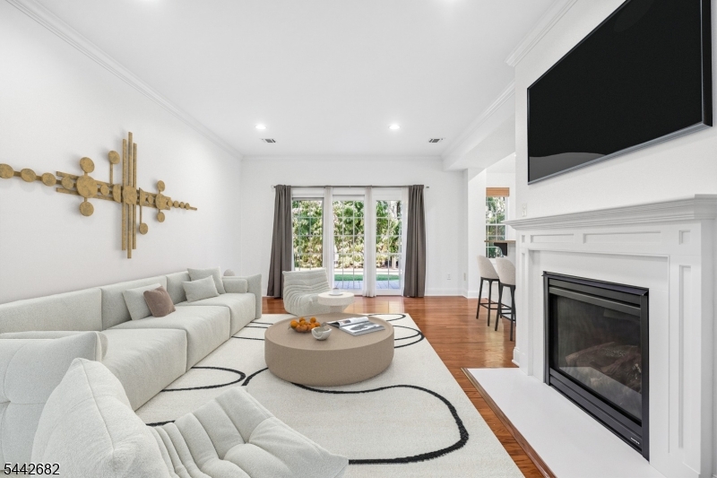 Roseland Green - Residential