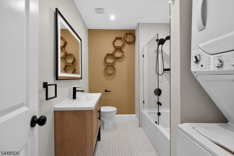 Brookview Condominium Comm - Residential