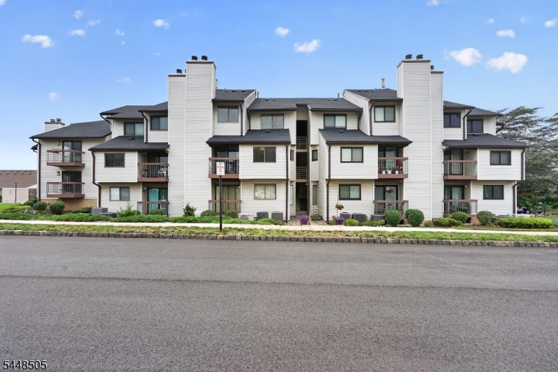 Brookview Condominium Comm - Residential