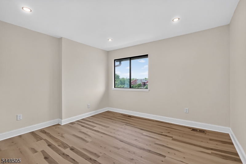 Brookview Condominium Comm - Residential