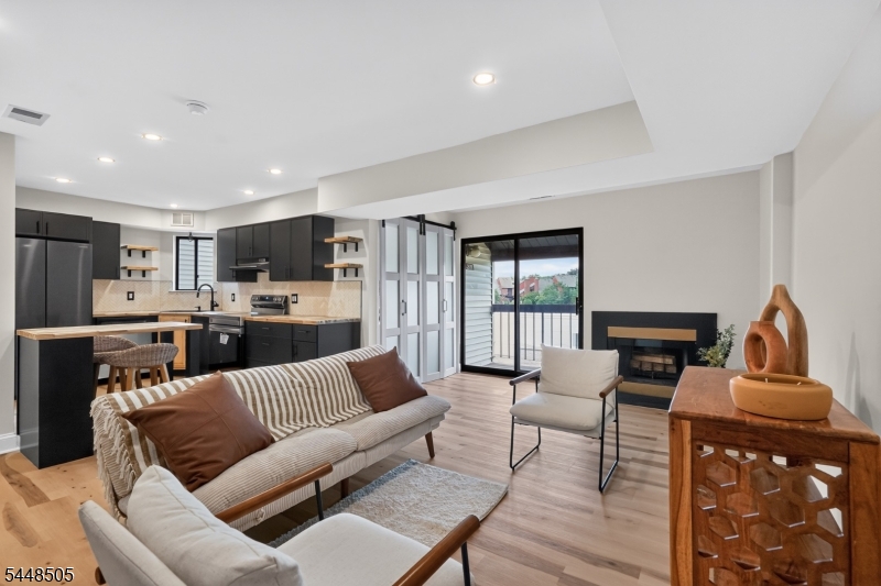 Brookview Condominium Comm - Residential