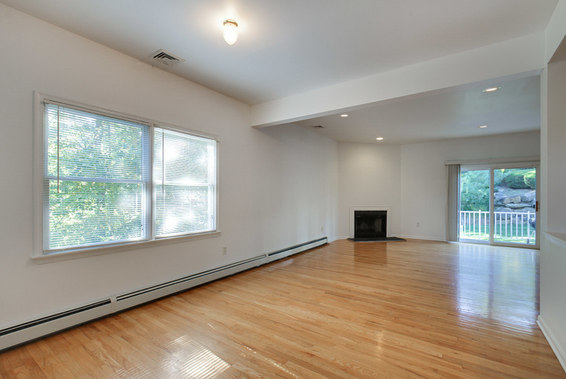 Glenmont Commons - Residential Lease