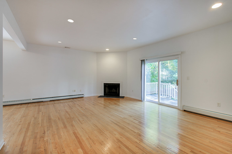 Glenmont Commons - Residential Lease