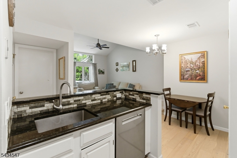 Mayfield - The Hills - Residential