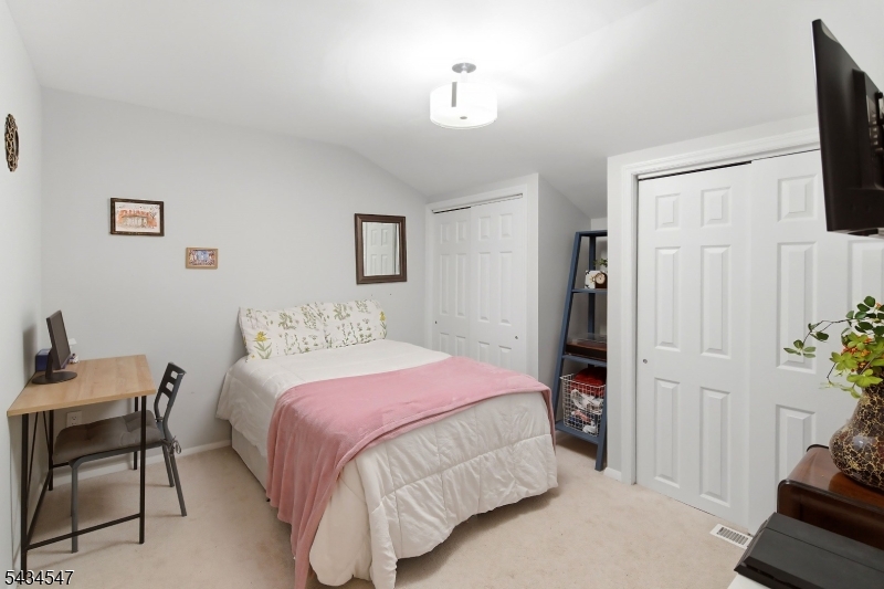 Mayfield - The Hills - Residential