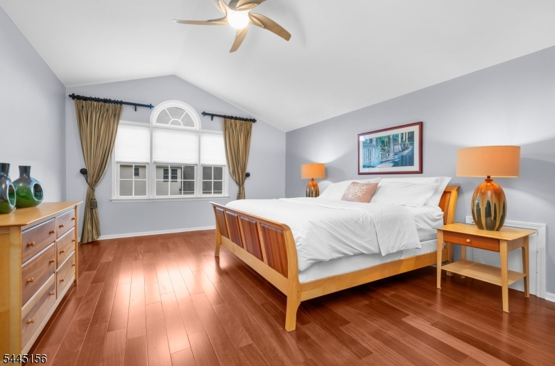 Raritan Meadows - Residential