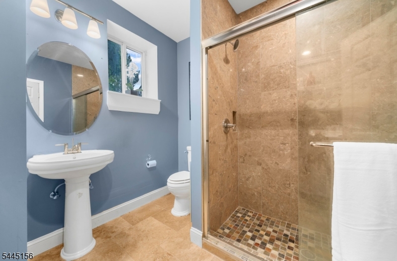 Raritan Meadows - Residential
