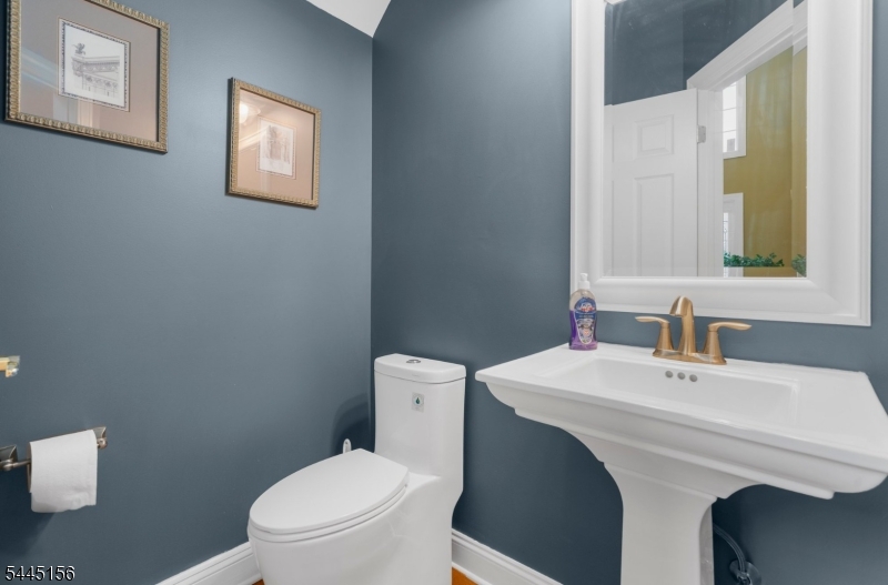 Raritan Meadows - Residential