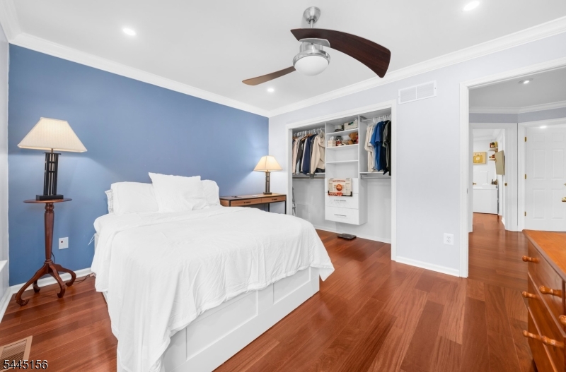 Raritan Meadows - Residential