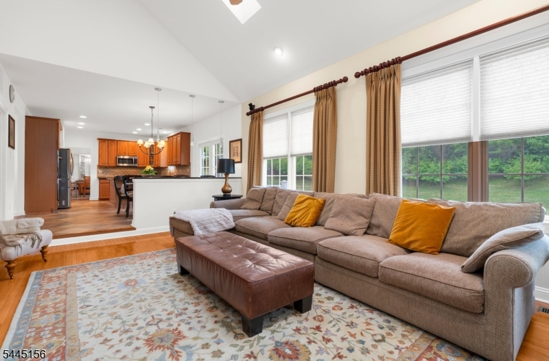 Raritan Meadows - Residential