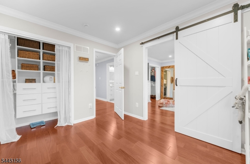 Raritan Meadows - Residential