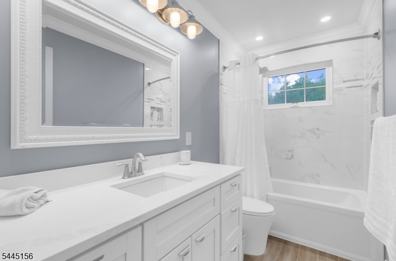 Raritan Meadows - Residential