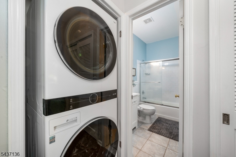 Briarwood - Residential