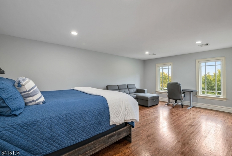 Roxiticus Ridge - Residential