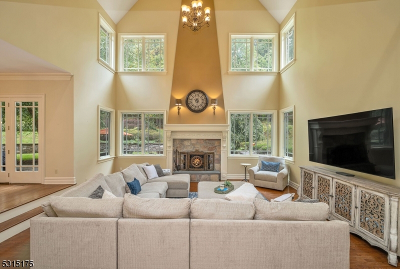 Roxiticus Ridge - Residential