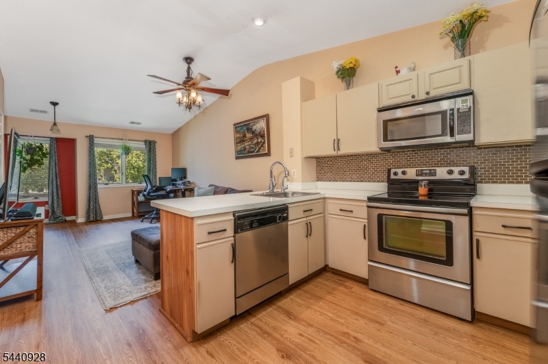 Beaver Brook - Residential
