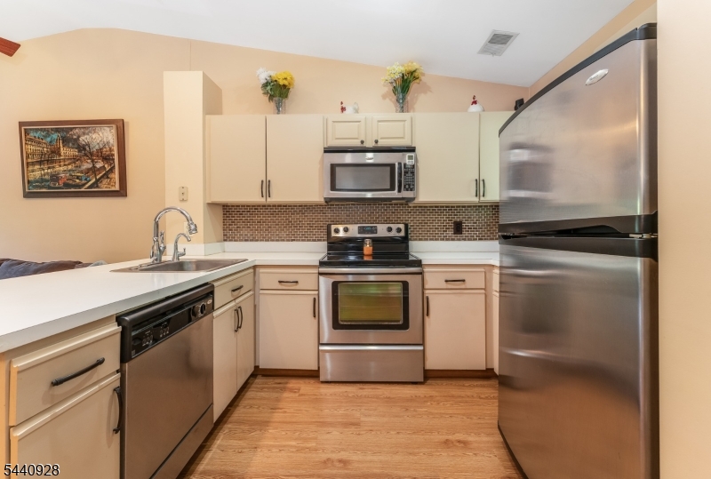 Beaver Brook - Residential