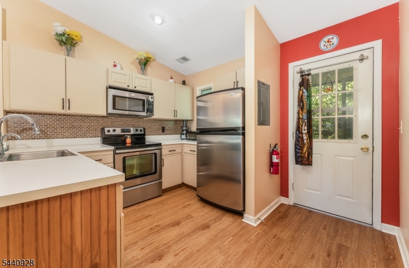 Beaver Brook - Residential