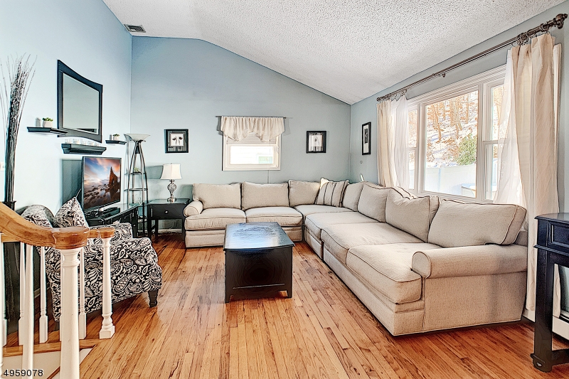 Ledgewood - Residential