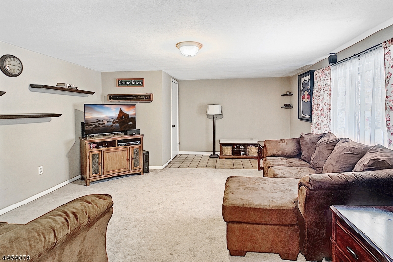 Ledgewood - Residential