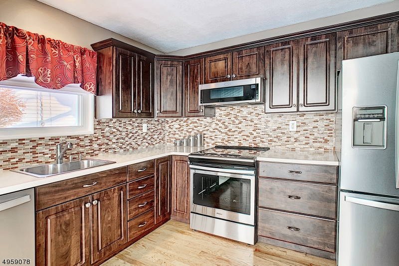 Ledgewood - Residential