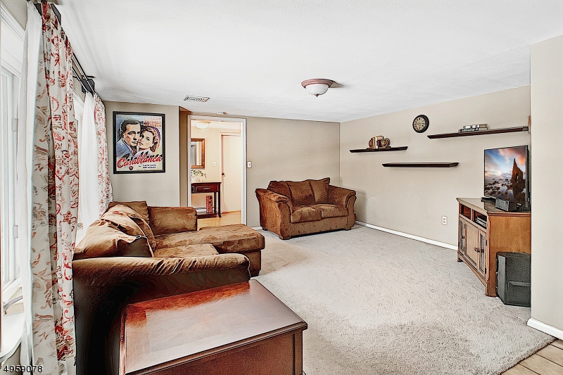 Ledgewood - Residential