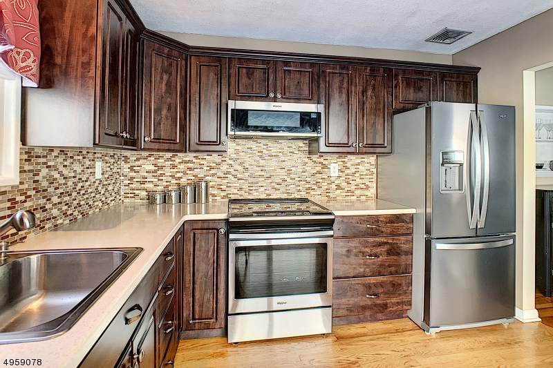 Ledgewood - Residential