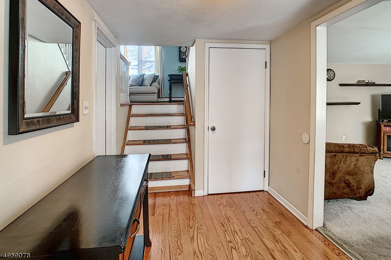 Ledgewood - Residential