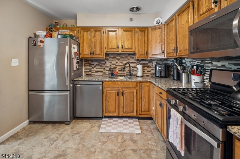 Whitestone Gardens - Residential