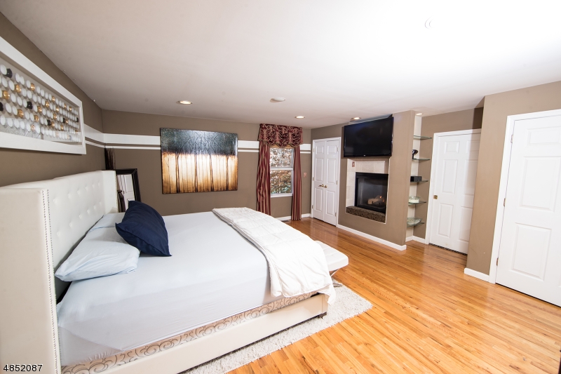 Ironbound - Residential Income