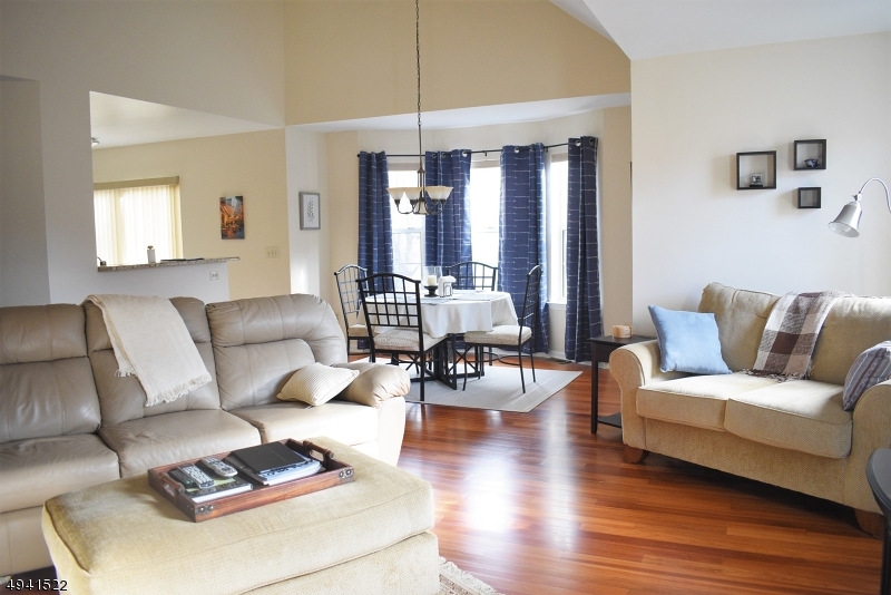 Four Oaks - Residential