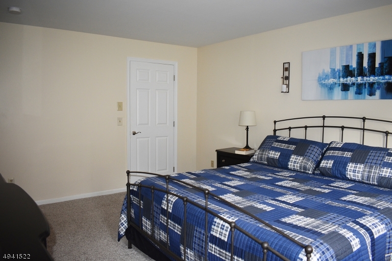 Four Oaks - Residential