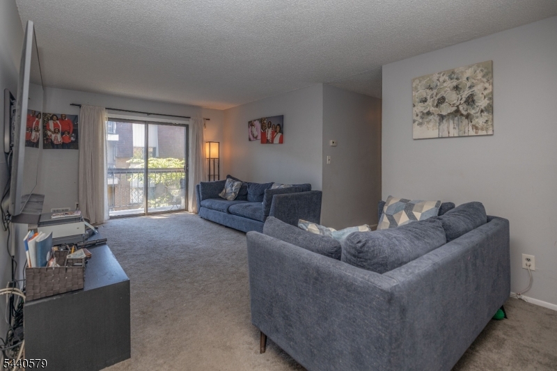 Landmark Condo Association - Residential