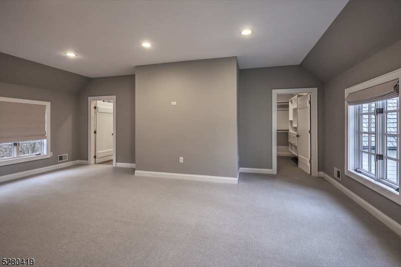 Bernardsville Mountain - Residential