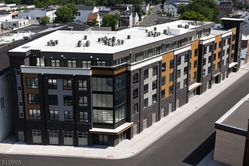 Newly built 2-bedroom, 1-bath apartment featuring a bright, modern layout with spacious living areas and quality finishes. Conveniently located near shopping, restaurants, public transportation, major highways, parks, and schools. A great rental opportunity in a prime Paterson location.