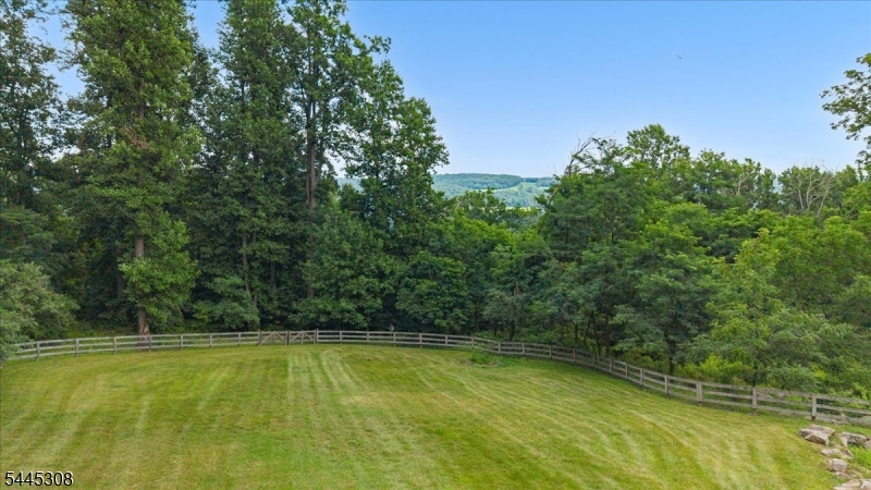 Teetertown Ravine - Residential