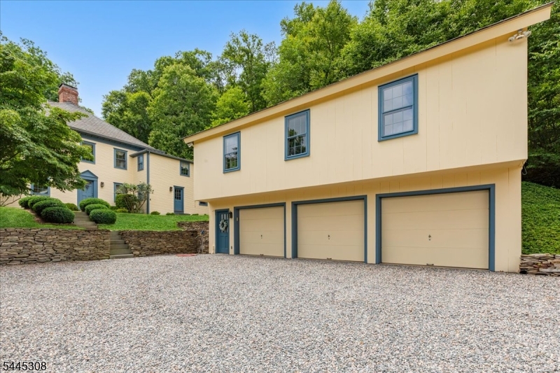 Teetertown Ravine - Residential