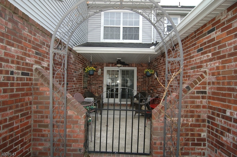 PEACHTREE - Residential
