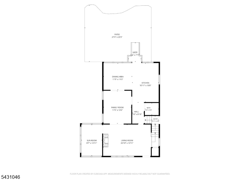 Main image without alt text