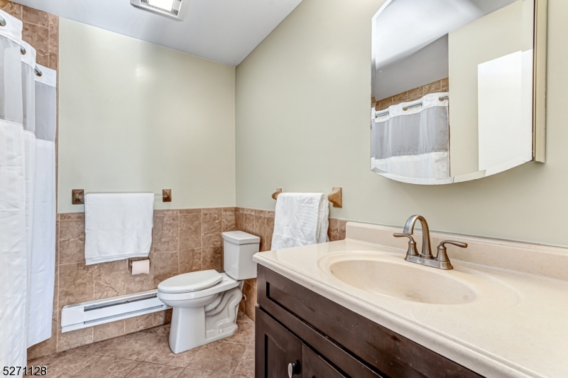 Claremont Hills - Residential