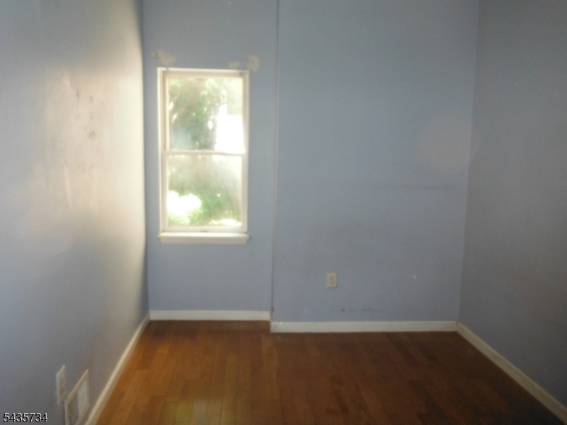North Newark - Residential Income