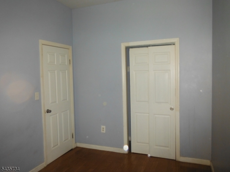 North Newark - Residential Income