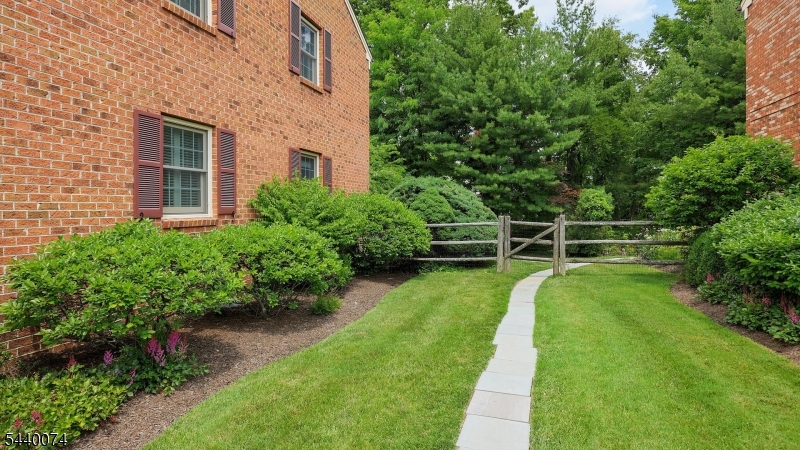 Cowperthwaite Square - Residential